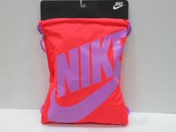 (布丁體育)NIKE 束口休閒袋 (藍橘色) 束口包,束口袋,運動包,雙肩包,後背包 另賣 斯伯丁 molten 籃球 歷史價格詳細信息