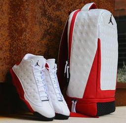 【KEN✪LU 國外限定】JORDAN 13 黑猫 芝加哥 白红 後背包 9A1898-023 PG1 KYRIE3 歷史價格詳細信息