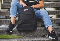 現貨 iShoes正品 New Balance 旅行袋 淺灰 大容量 手提 肩背 運動 包包 LAB23099GYM 歷史價格詳細信息