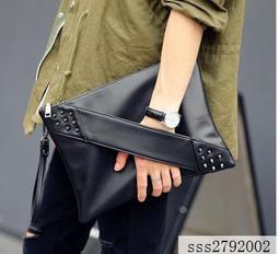 【DS】時尚鉚釘包手拿包信封包男女單肩包斜挎包休閒包手腕包df 價格比較,價格查詢,歷史價格詳細信息