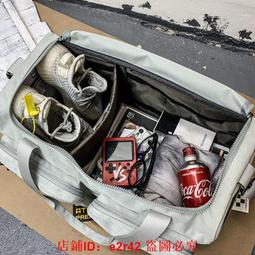 單肩斜挎包女大容量短途輕便旅行包防水潮牌運動健身包瑜伽包 歷史價格詳細信息