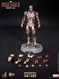 HOT TOYS IRON MAN 鋼鐵人 3 - COSBABY MARK 42、戰爭機器、鋼鐵愛國者…等 歷史價格詳細信息
