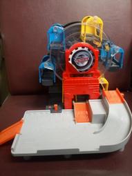 【旋轉停車大樓】旋轉電梯停車大樓場景組 附4台小車 歷史價格詳細信息