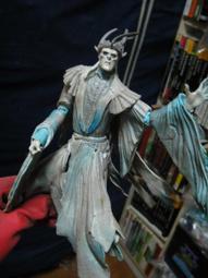 《死靈耳語：異靈事件簿 4》│鮮歡文化│官辰 八成新、無劃記、無章釘、(Q6411)【一品冊】 歷史價格詳細信息