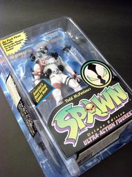 2FG-1 櫃 ： 2008 CARS 汽車總動員 閃電麥坤 雷蒙 芙蓉 MCQUEEN RAMONE FLO　富貴 歷史價格詳細信息