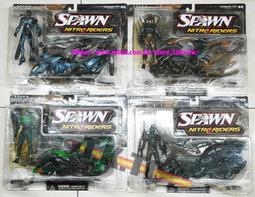 全新品 二隻小熊  一隻是格紋鈕釦小熊 另一隻為純白小熊 脖子都有金色蝴蝶結 可吊在包包上 可愛泰迪熊 婚禮佈置用品 歷史價格詳細信息