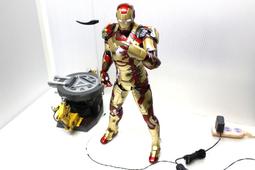 HOT TOYS IRON MAN 鋼鐵人 3 - COSBABY MARK 42、戰爭機器、鋼鐵愛國者…等 歷史價格詳細信息