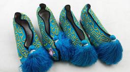 得標兩件 中正高中制服 復古卡其服 軍訓服 軍訓制服 學校制服 表演服道具服戲服蒐藏用 歷史價格詳細信息