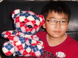 台版﹝絨毛布偶﹞※Bear古典泰迪熊※【橘色+綠色+咖啡色格菱紋造型】絨毛泰迪熊(29公分) 歷史價格詳細信息