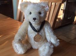 STEIFF德國金耳釦泰迪熊 - Phil Squirrel 小松鼠 (動物王國_黃標) 歷史價格詳細信息