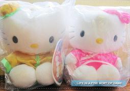 HELLO  KITTY  與  鎮金店  聯名   粉紅  及 紅色  兩個 可愛  高級紅包袋   2入/袋 歷史價格詳細信息