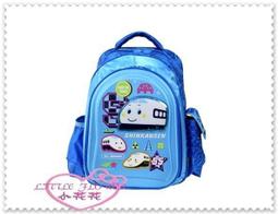 ♥小花花日本精品♥Hello Kitty 多夾層 耐髒防潑水 可折收納式側肩包 斜背包 外出包 附收納包42228806 歷史價格詳細信息