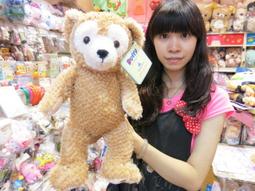 台南卡拉貓專賣店 香港迪士尼限定 達菲熊 雪莉玫毛絨斜揹包 可愛手腕包 大頭包 現貨達菲 可繡字 可明天到 歷史價格詳細信息