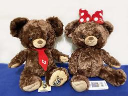 UniBEARsity《預購》日本迪士尼商店 正版 大學熊 十週年 摩卡布丁瑋柏帕妃 徽章 別針 胸針 歷史價格詳細信息