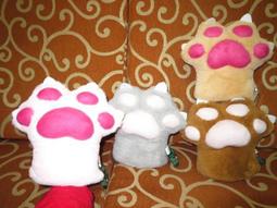 ///愛蜜莉娃娃屋///~可愛的玫瑰花紋黑白豬造型可背式零錢包---約16公分 歷史價格詳細信息