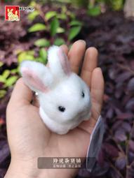 【熱賣】仿真按摩枕捶打揉捏靠背按摩器透氣按摩靠墊可攜式腰部按摩器 歷史價格詳細信息