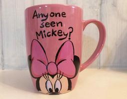 crystalshop89& 日本Disney迪士尼商品 Love Love系列 米老鼠愛心手機 / 搖控器座 歷史價格詳細信息