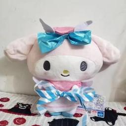 日本SANRIO 絕版品~值得收藏的Hello Kitty小吊飾一個~超可愛的.. 歷史價格詳細信息