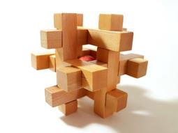 孔明鎖 魯班鎖 益智玩具 拆裝組合遊戲 魯班鎖球 櫸木 7.3cm 足球鎖 歷史價格詳細信息