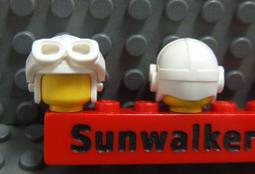 樂高 LEGO 白色 掛識別證 戴淺藍手套 上半身/身體 歷史價格詳細信息