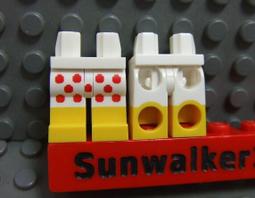 樂高 LEGO 紅色 醫院救護人員/ 橘短髮 男護士人偶 歷史價格詳細信息