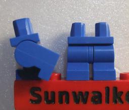 【積木2010】樂高 LEGO 藍色 大盤帽 扁圓帽 警察帽 / 列車長帽 火車 3624 (C-04) 歷史價格詳細信息