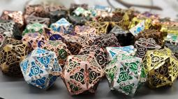 骰子人桌遊-克蘇魯 Call of Cthulhu Basic 7入套骰 QWS 歷史價格詳細信息