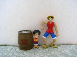 (麥當勞航海王指定)航海王(藍. 新世界喬巴帽)+『蒙奇．D．魯夫』魯夫草帽+火拳艾斯帽子+羅(合購價930元免運) 歷史價格詳細信息