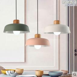 連鎖店公仔.......每支10圓~~有需要請下標 歷史價格詳細信息