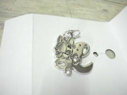 全家 拼接時尚 A to Z 狗頭  字母 吊飾 交換或售 歷史價格詳細信息