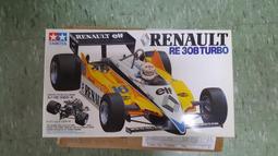 Renault Premium 440 DXi 6X4 拖車模型 拖車頭 1/43 歷史價格詳細信息