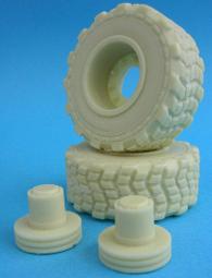 【喵喵模型坊】KFS 1/24 卡車用輪胎GOODYEAR固特異轉向胎11.00R22.5 TQ181/KFS282 歷史價格詳細信息