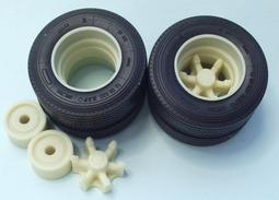 【喵喵模型坊】KFS 1/24 卡車用輪胎GOODYEAR固特異轉向胎11.00R22.5 TQ181/KFS282 歷史價格詳細信息