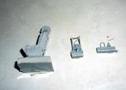 1/48~樹脂剩餘套件~1970年代美國戰鬥機的頭盔,面罩與氧氣管 歷史價格詳細信息