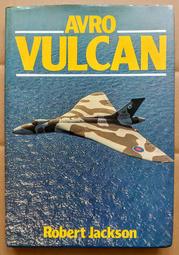 絕版書 【  英國火神式 轟炸機 專輯 】戰鬥機  / 武器 / 軍史 / 戰車 / 英文書 價格比較,價格查詢,歷史價格詳細信息