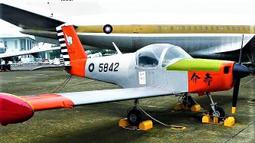 T-6 教練機(德軍塗裝) Hobby Master(HM)~1/72金屬飛機完成品~HA1502 歷史價格詳細信息