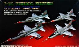 1/100 海峽兩岸空戰系列組合(F-86/F-100/F-104/MIG-21/MIG-19/MIG-15)共6架戰機 歷史價格詳細信息
