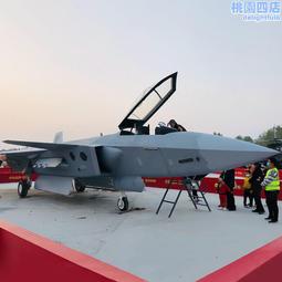 商場活動真人版抓娃娃機大型商用游樂場吊真人夾禮品機電玩城設備 歷史價格詳細信息