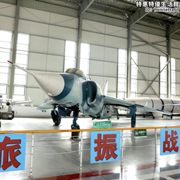 景區愛國教育軍事展覽館 一比一還原牽引加農炮大型模型 訂製 歷史價格詳細信息