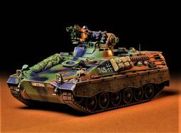 田宮 1/35 M2步兵戰車 + 威龍 1/35 MAZ-543飛毛腿發射車 [殺肉零件] 歷史價格詳細信息