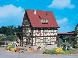 車庫 公司貨 VOLLMER 場景組 Bauernhaus mit Scheune 43721 HO 歷史價格詳細信息