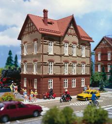 車庫 公司貨 VOLLMER 場景組 Wohnhaus 43653 HO 歷史價格詳細信息