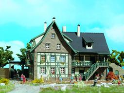 車庫 公司貨 VOLLMER 場景組 Bauernhaus mit Scheune 43721 HO 歷史價格詳細信息