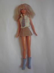 正版芭比娃娃--媬母芭比(附小嬰兒一對) 歷史價格詳細信息