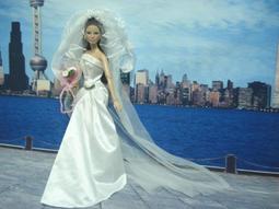 *{心花怒放館}*特價~已絕版~買十送一【正版芭比泳裝...#B206】三日內出貨 歷史價格詳細信息