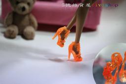 TW087【台灣】台灣t師範大壹正女 宿舍與學長上演援助床戰片 歷史價格詳細信息