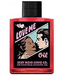 LOVE ME 愛我 英文字 金色 項鍊 歷史價格詳細信息