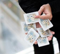 【USPCC 撲克牌館】Smoke &amp; Mirrors 15th Anniversary Editon 白色 撲克牌 歷史價格詳細信息