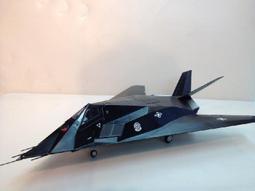 黑鷹F-117~美軍隱形轟炸機~比例1/48合金完成品 歷史價格詳細信息