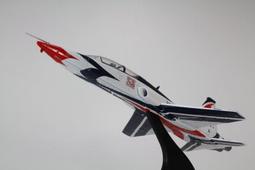 表演機 1/144 日本F-86F藍色脈衝六機組+美國F-16雷鳥三機組 歷史價格詳細信息